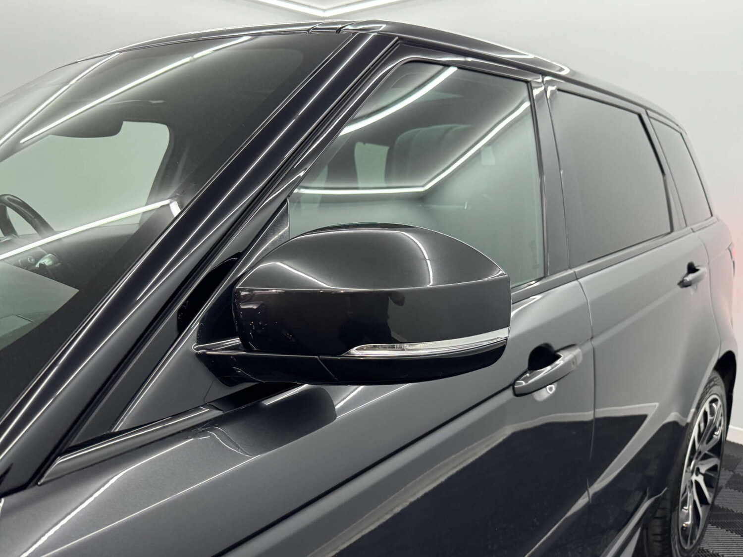 Used Land Rover Range Rover Sport 2018 for sale - 78172528: Photo 55