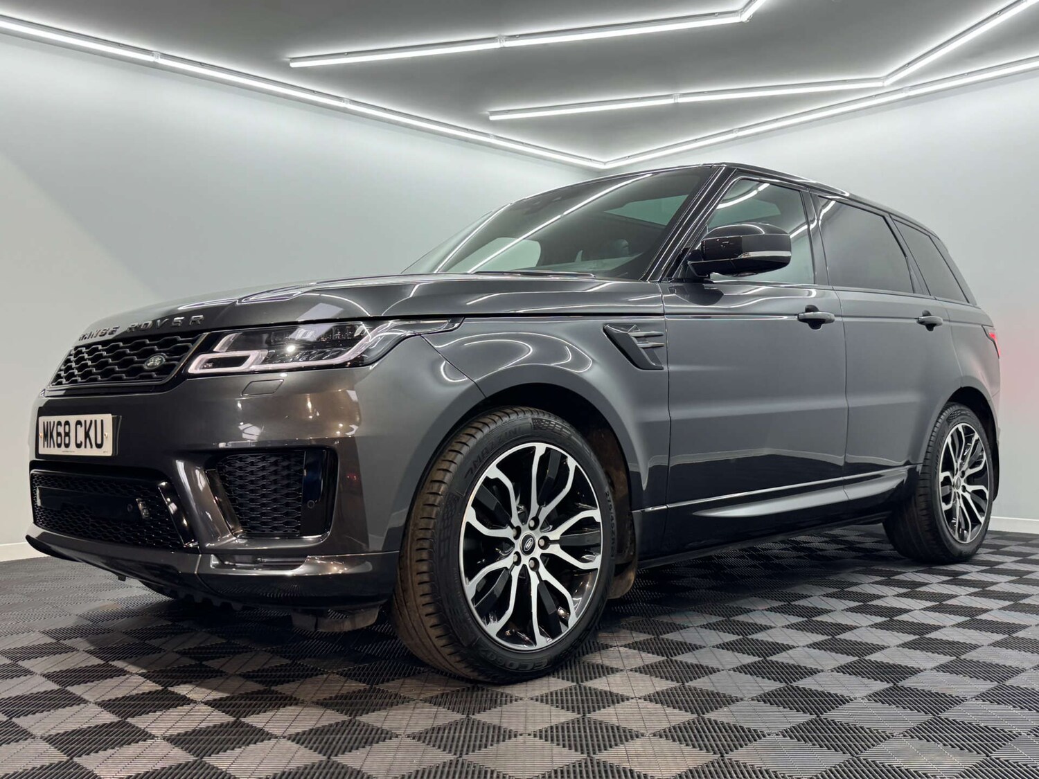 Used Land Rover Range Rover Sport 2018 for sale - 78172528: Photo 57