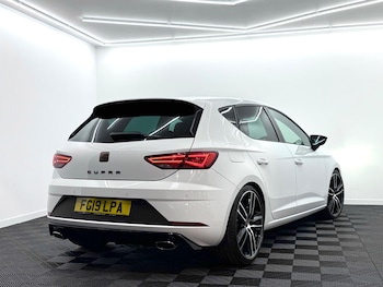 Used SEAT Leon 2019 for sale - 75978797: Photo