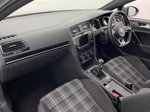 Used Volkswagen Golf 2016 for sale - 76315182: Photo 12