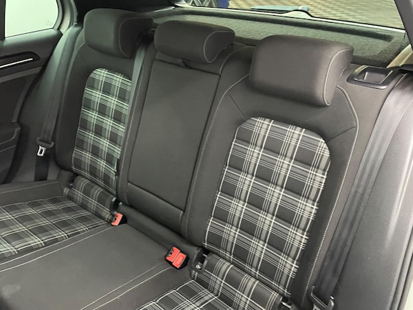 Used Volkswagen Golf 2016 for sale - 76315182: Photo 33