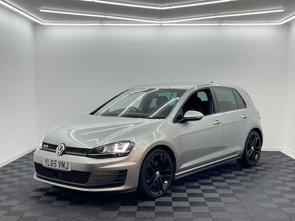 Used Volkswagen Golf 2016 for sale - 76315182: Photo 4
