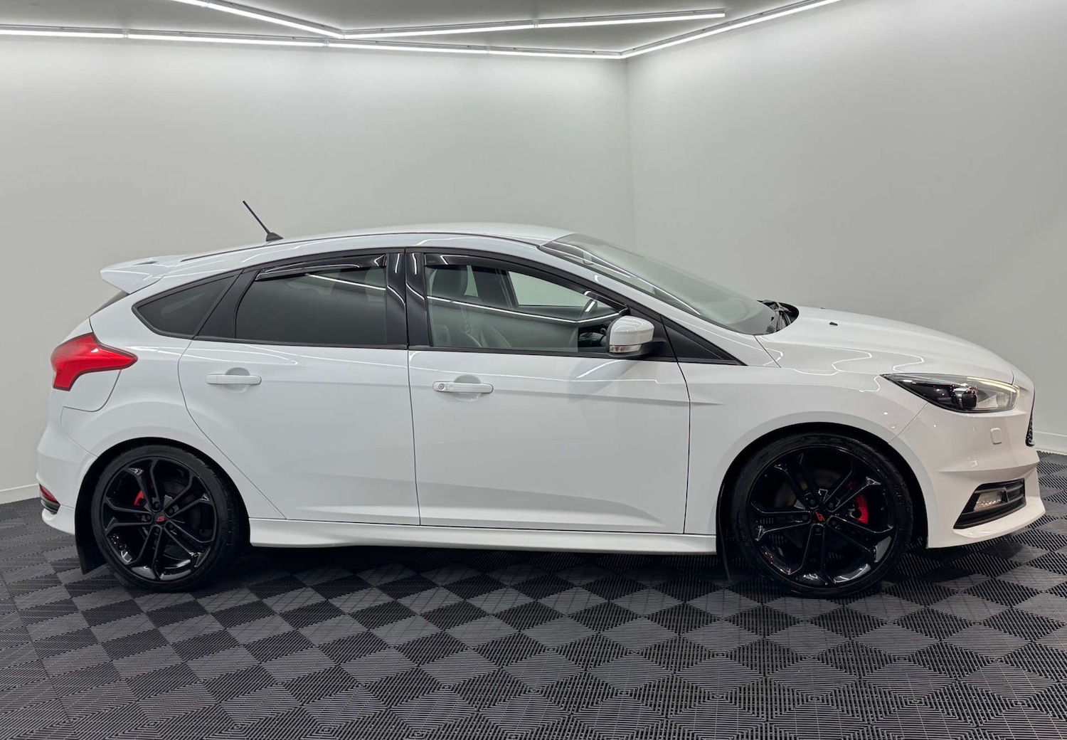 Used Ford Focus 2017 for sale - 77844615: Photo 30