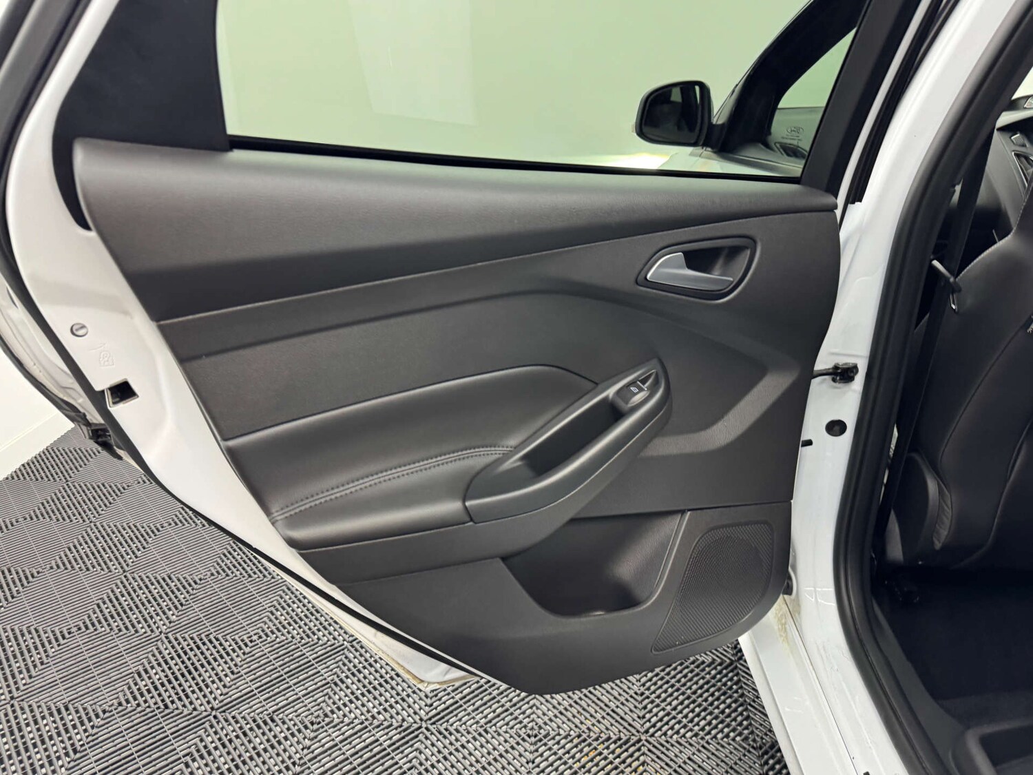 Used Ford Focus 2017 for sale - 77844615: Photo 50