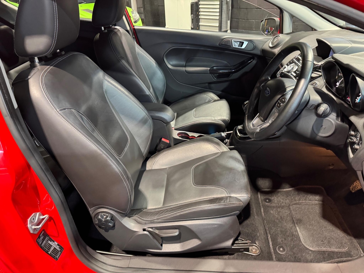 Used Ford Fiesta 2015 for sale - 77537460: Photo 19