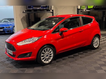 Used Ford Fiesta 2015 for sale - 77537460: Photo