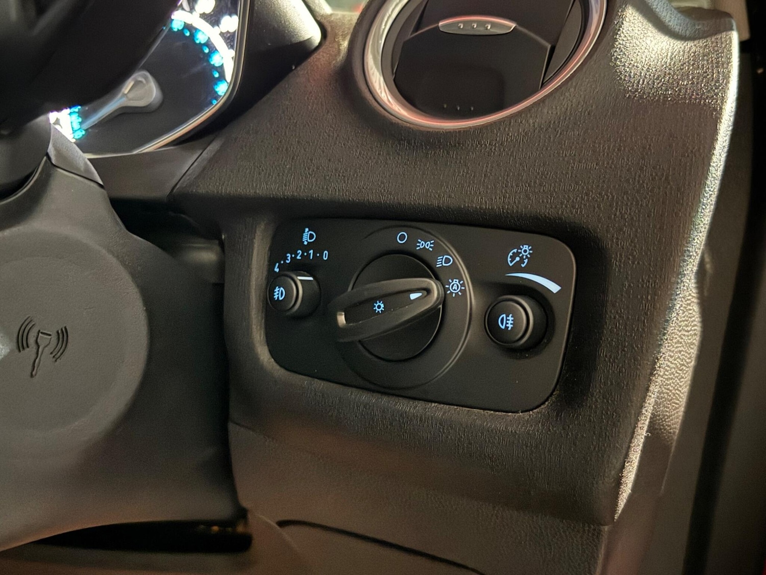 Used Ford Fiesta 2015 for sale - 77537460: Photo 21