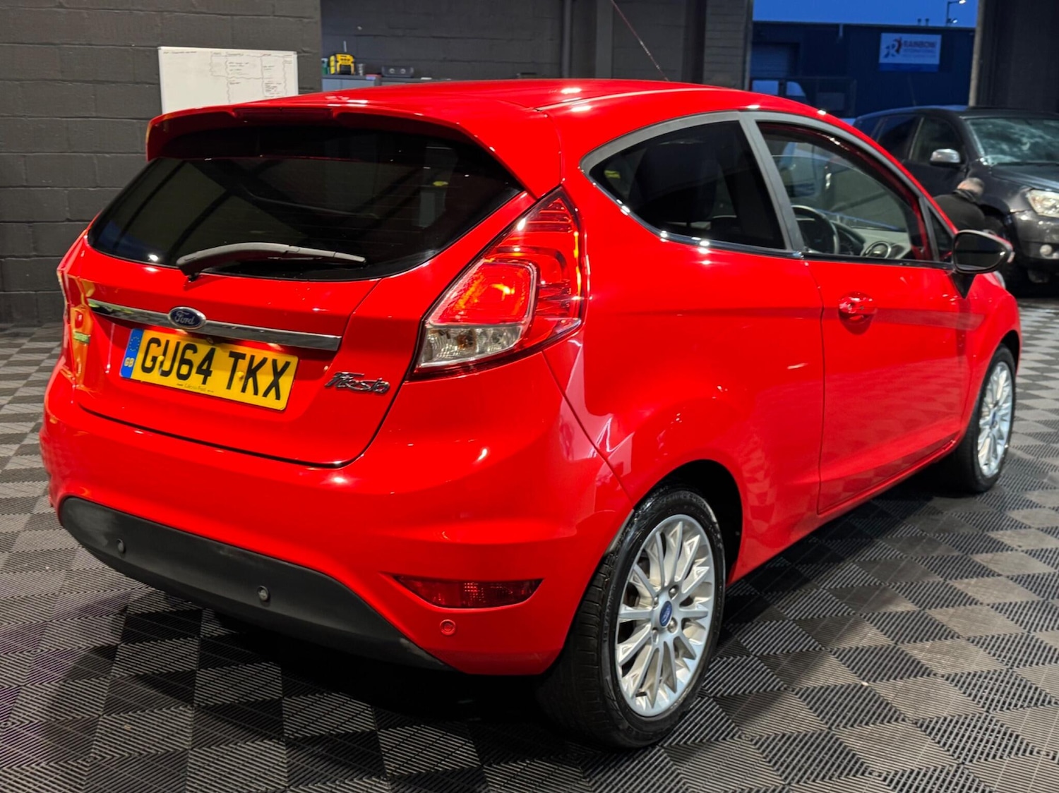 Used Ford Fiesta 2015 for sale - 77537460: Photo 8
