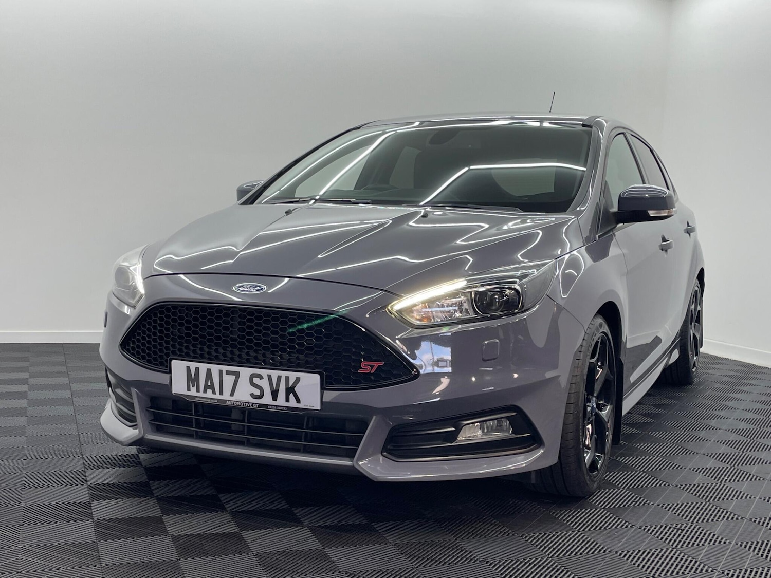 Used Ford Focus 2017 for sale - 76099035: Photo 11