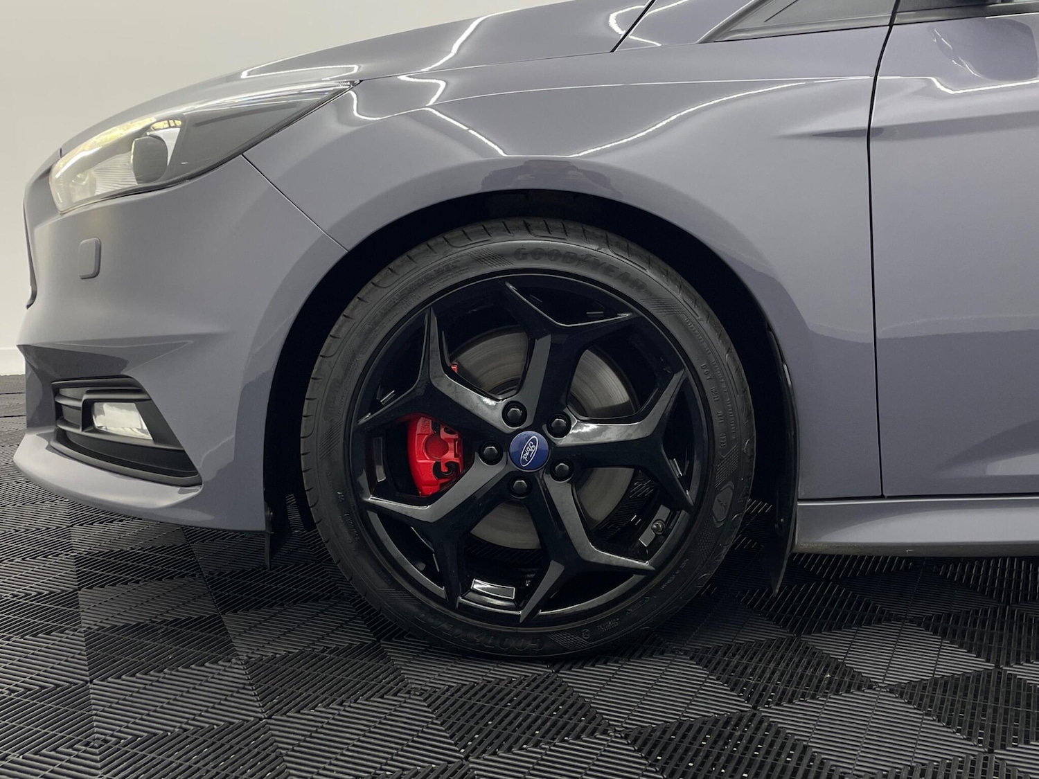 Used Ford Focus 2017 for sale - 76099035: Photo 12