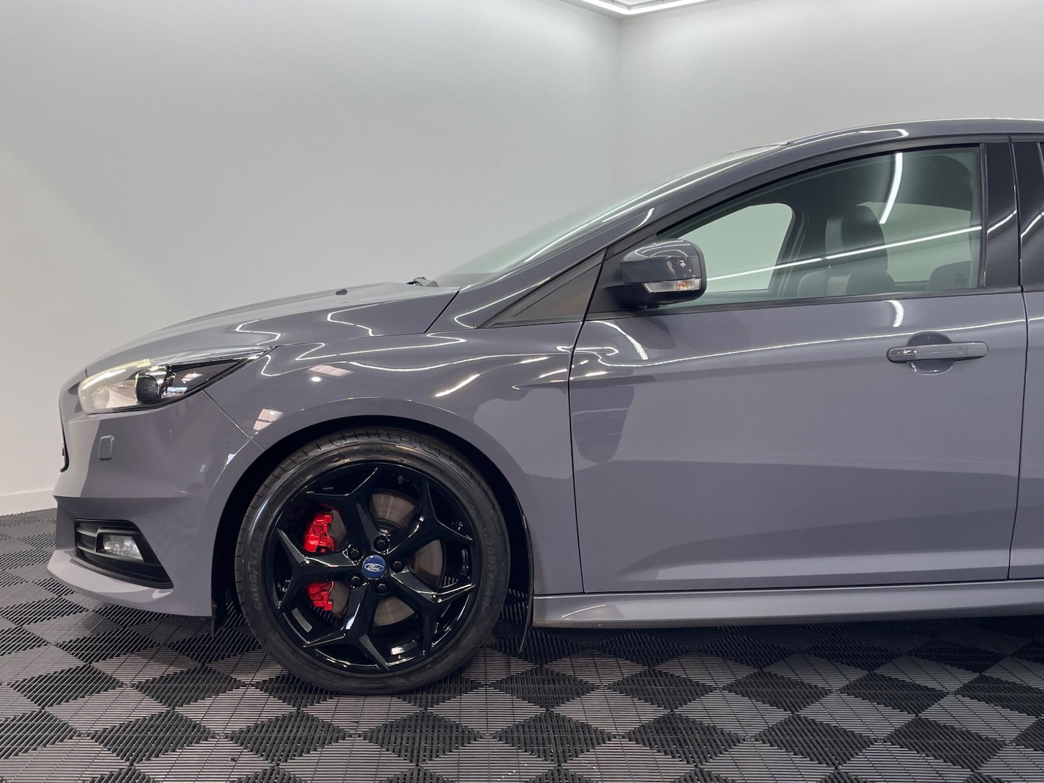 Used Ford Focus 2017 for sale - 76099035: Photo 18