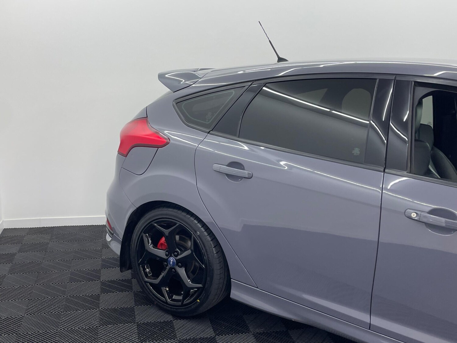 Used Ford Focus 2017 for sale - 76099035: Photo 30