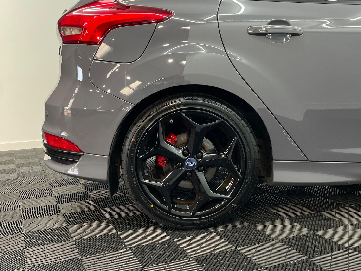 Used Ford Focus 2017 for sale - 76099035: Photo 37