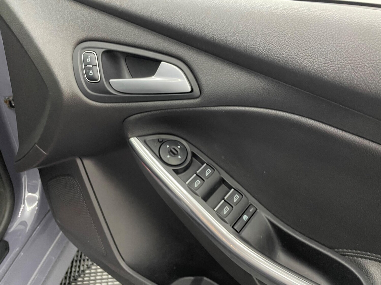 Used Ford Focus 2017 for sale - 76099035: Photo 50