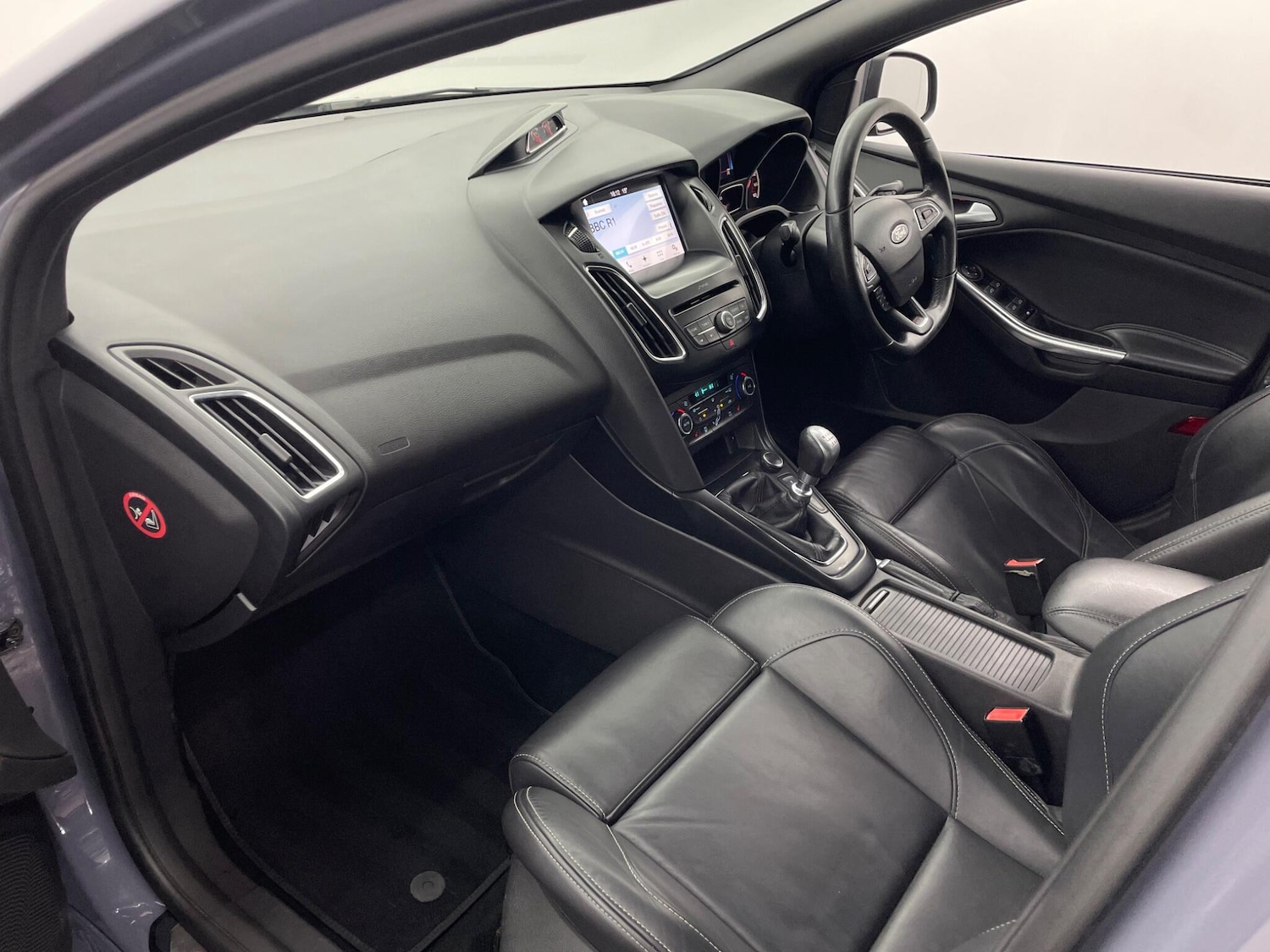 Used Ford Focus 2017 for sale - 76099035: Photo 7