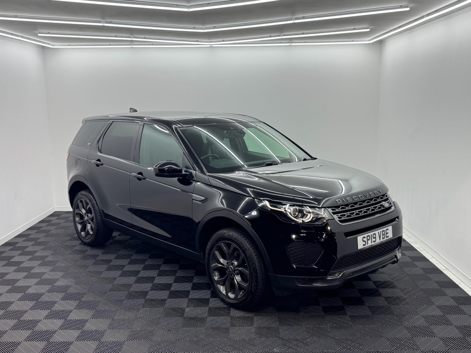 Used Land Rover Discovery Sport 2019 for sale - 77017152: Photo 17