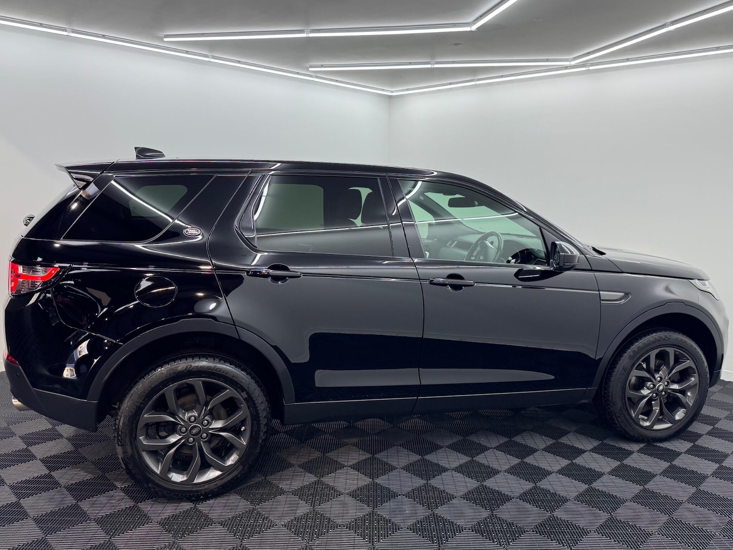 Used Land Rover Discovery Sport 2019 for sale - 77017152: Photo 29