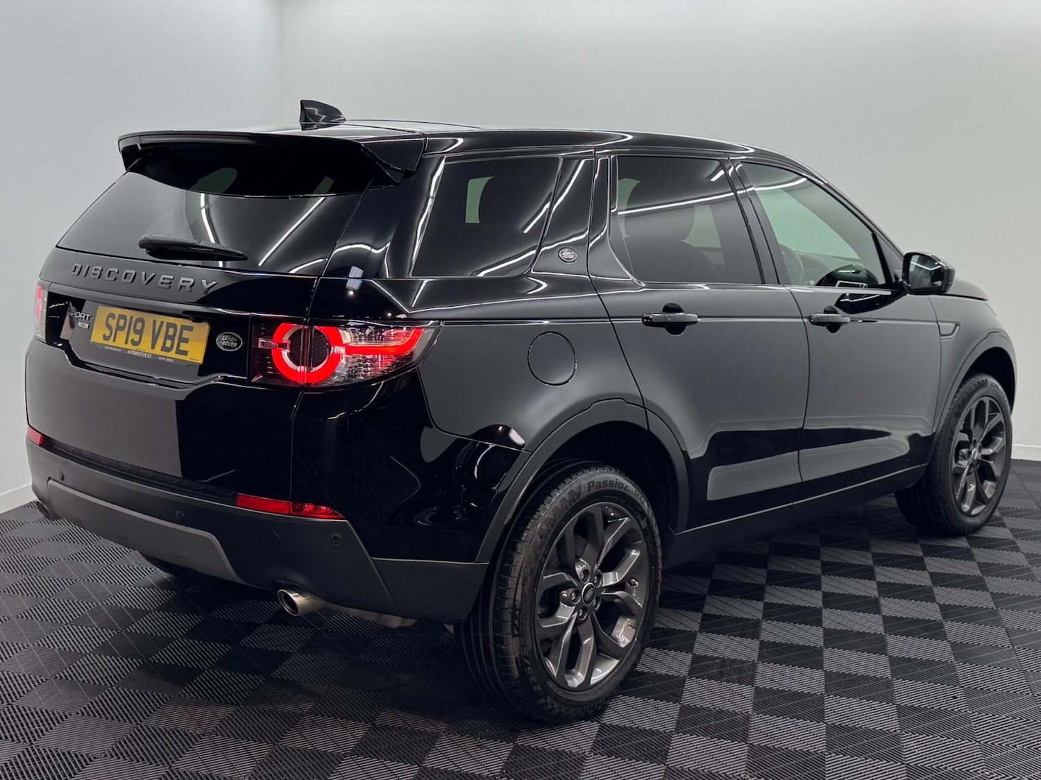 Used Land Rover Discovery Sport 2019 for sale - 77017152: Photo 37