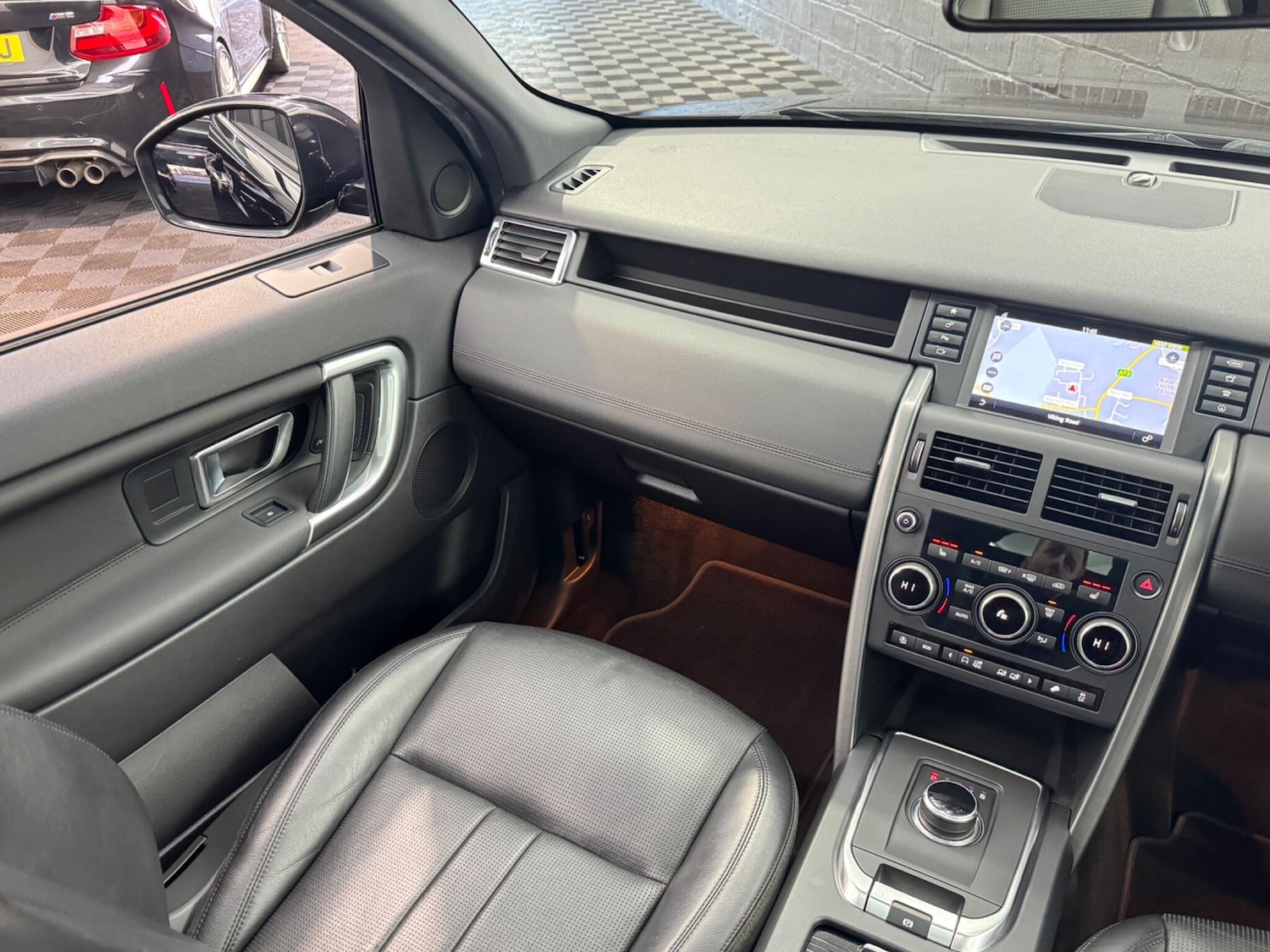 Used Land Rover Discovery Sport 2019 for sale - 77017152: Photo 38