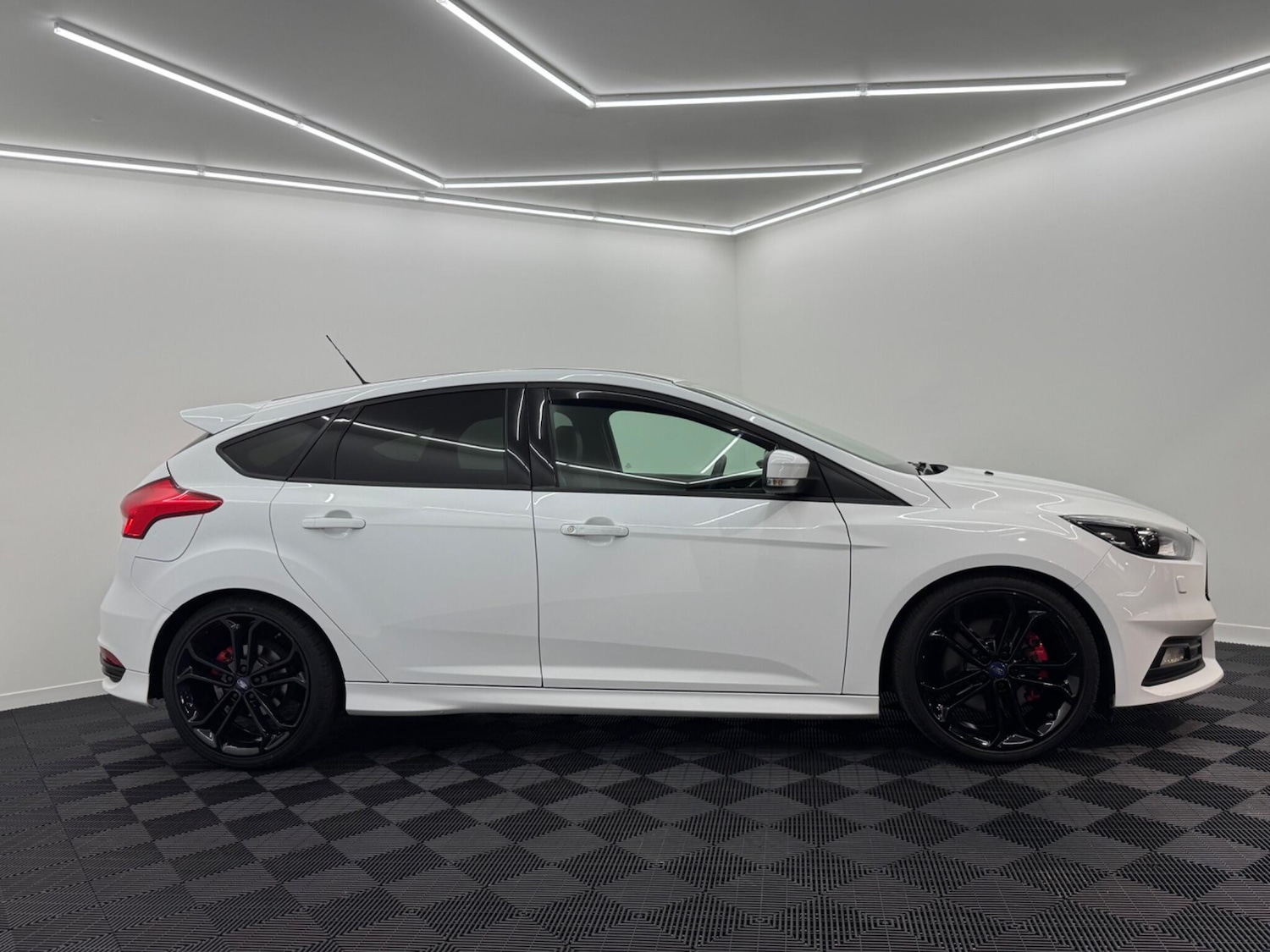 Used Ford Focus 2015 for sale - 76174817: Photo 10