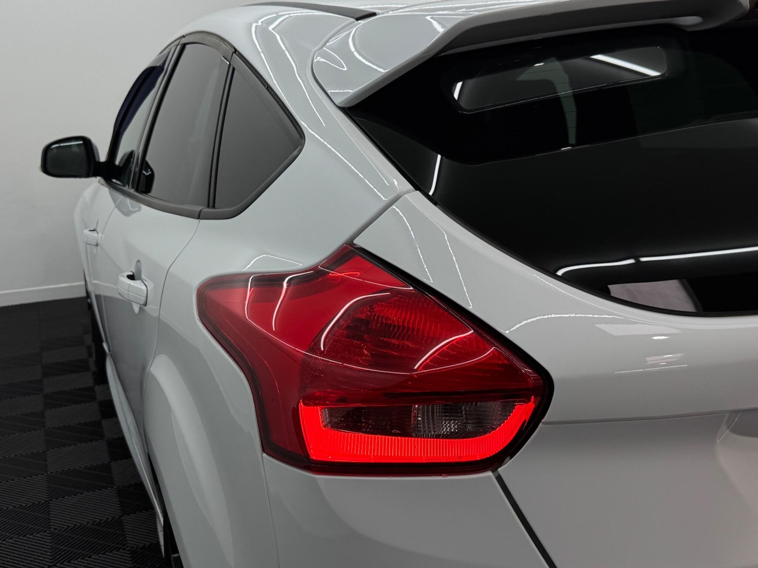 Used Ford Focus 2015 for sale - 76174817: Photo 44