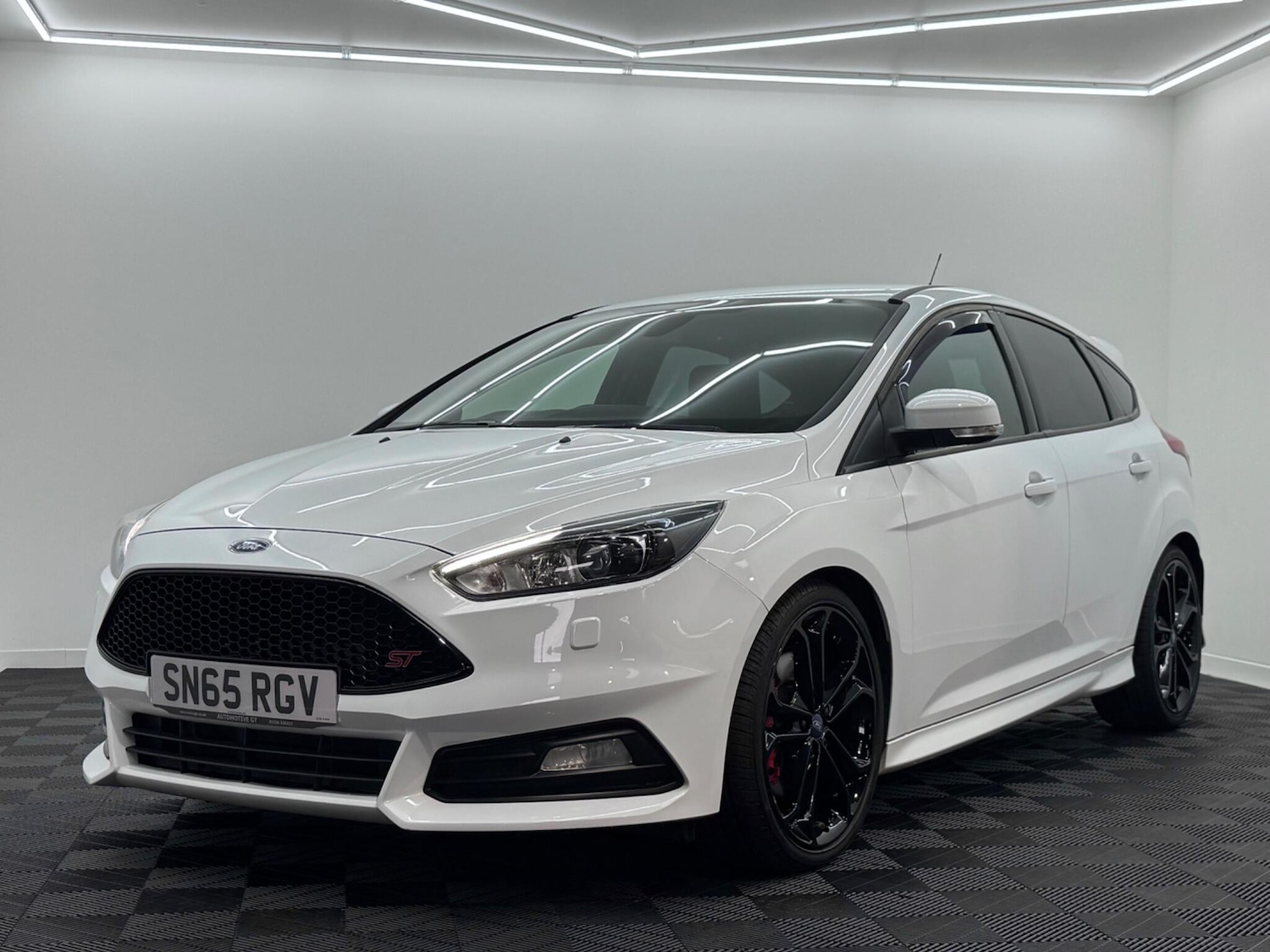 Used Ford Focus 2015 for sale - 76174817: Photo 5