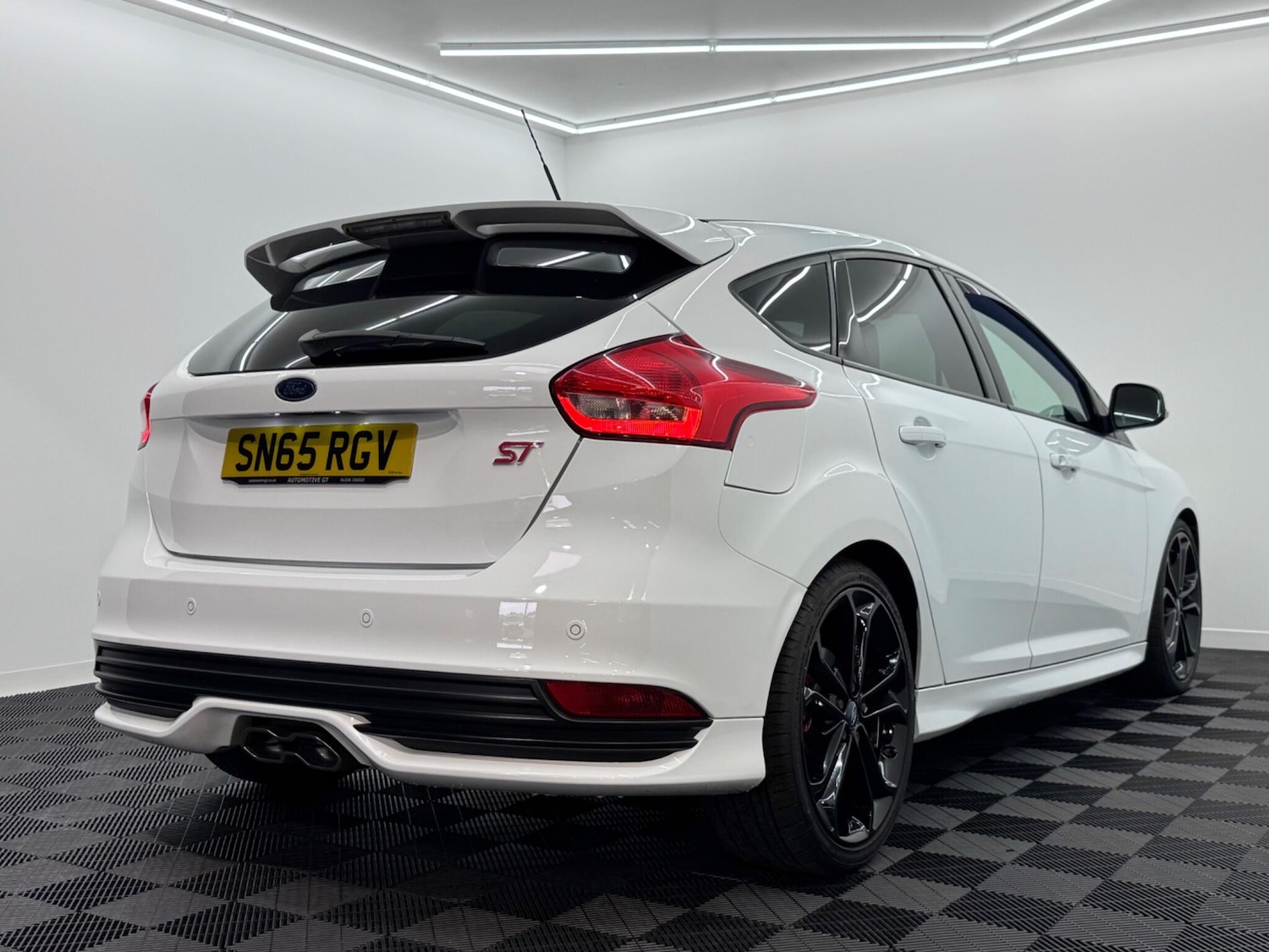 Used Ford Focus 2015 for sale - 76174817: Photo 6