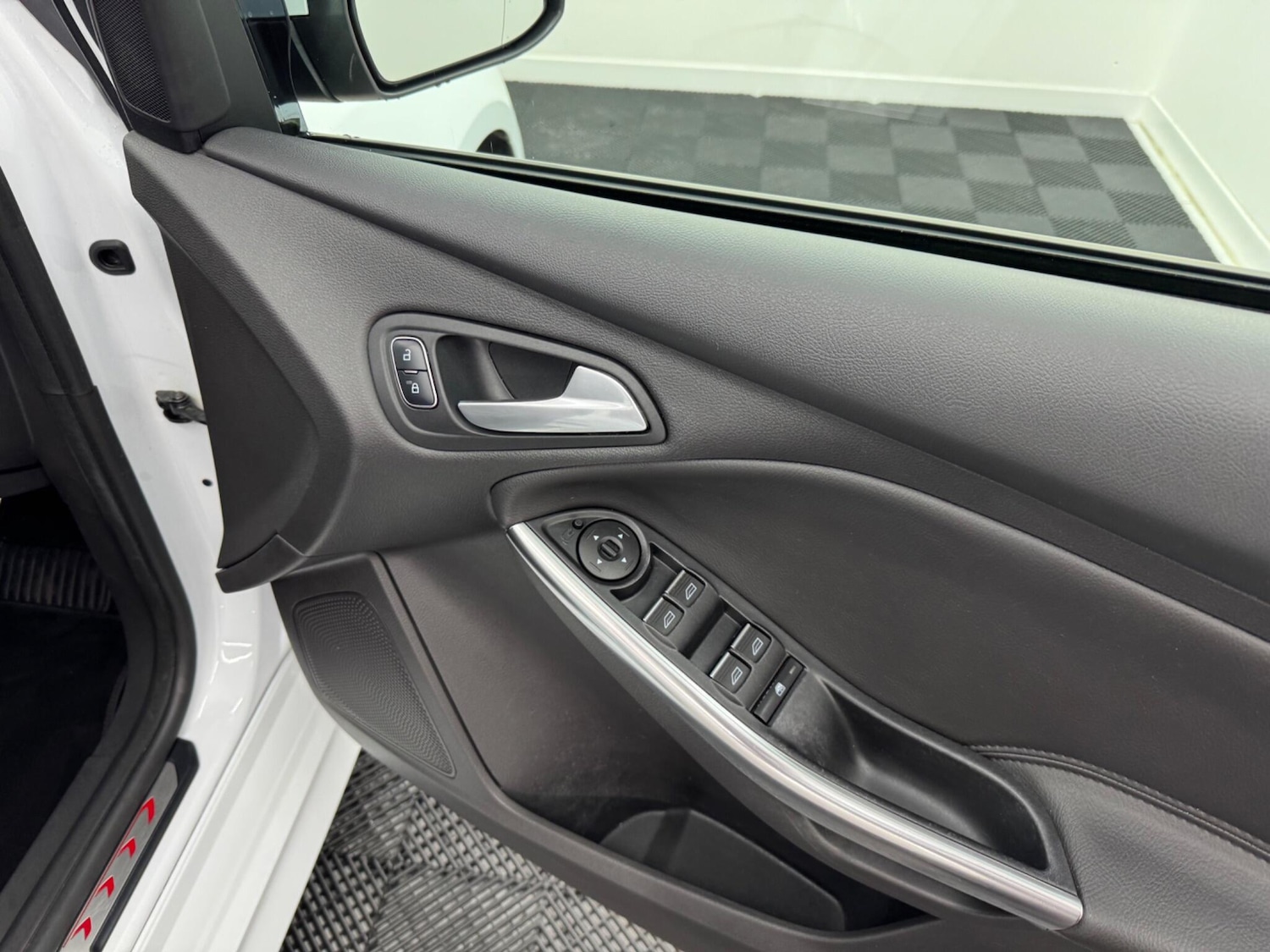 Used Ford Focus 2015 for sale - 76174817: Photo 64