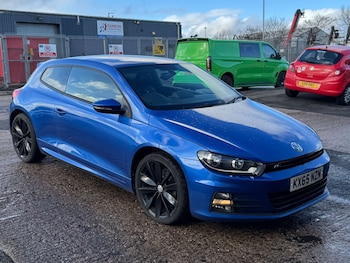 Used Volkswagen Scirocco 2015 for sale - 78125403: Photo