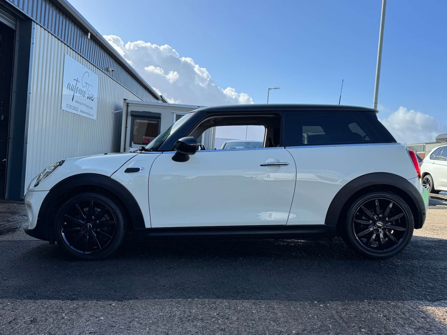 Used MINI Hatch 2018 for sale - 77844614: Photo 15