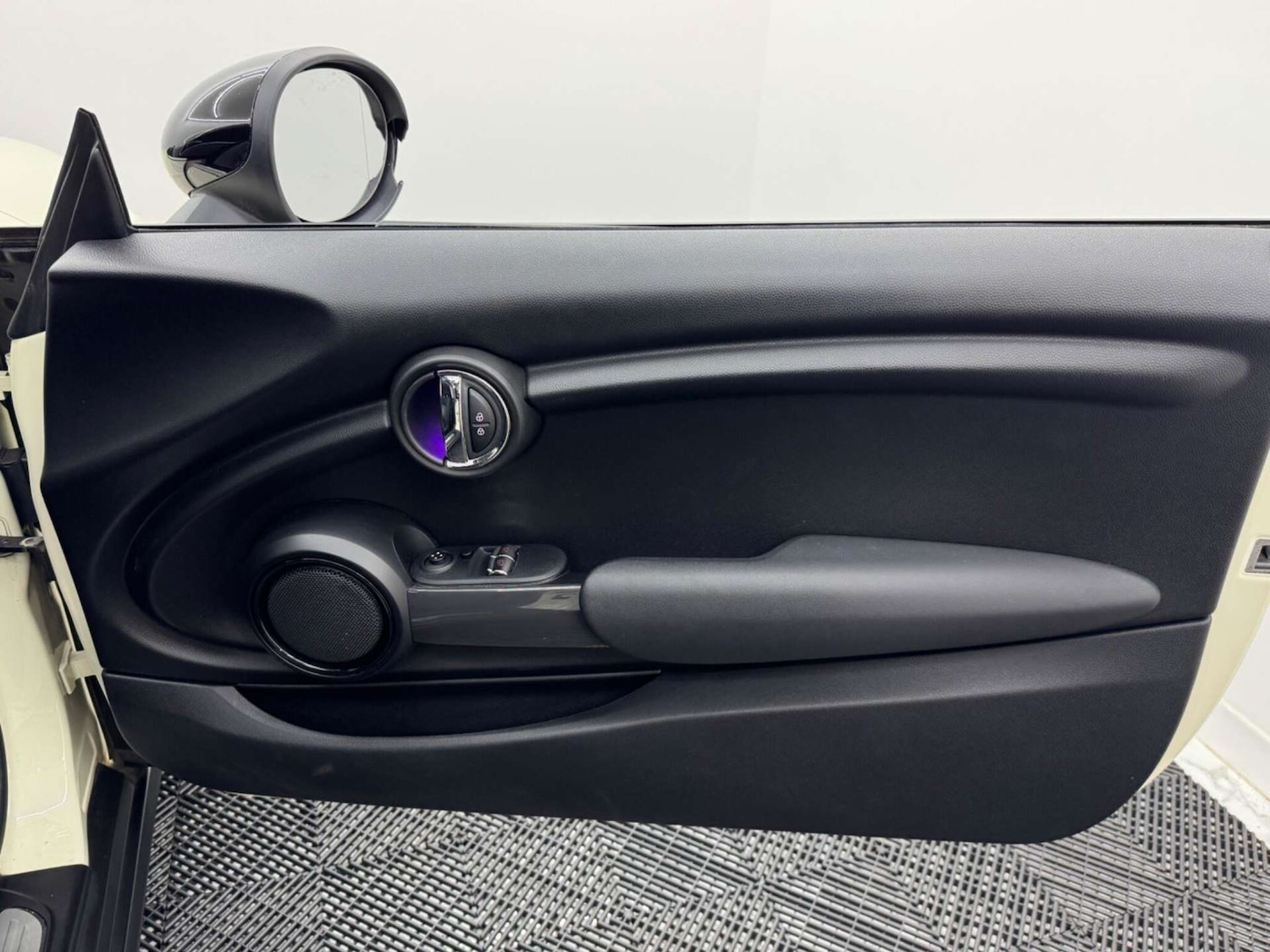 Used MINI Hatch 2018 for sale - 77844614: Photo 54