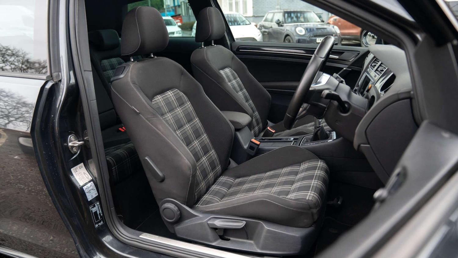 Used Volkswagen Golf for sale - 77705299: Photo 10