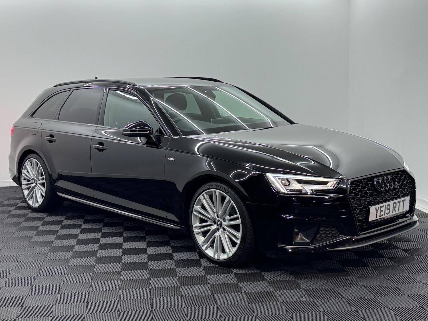 Used Audi A4 2019 for sale - 76849951: Photo 25