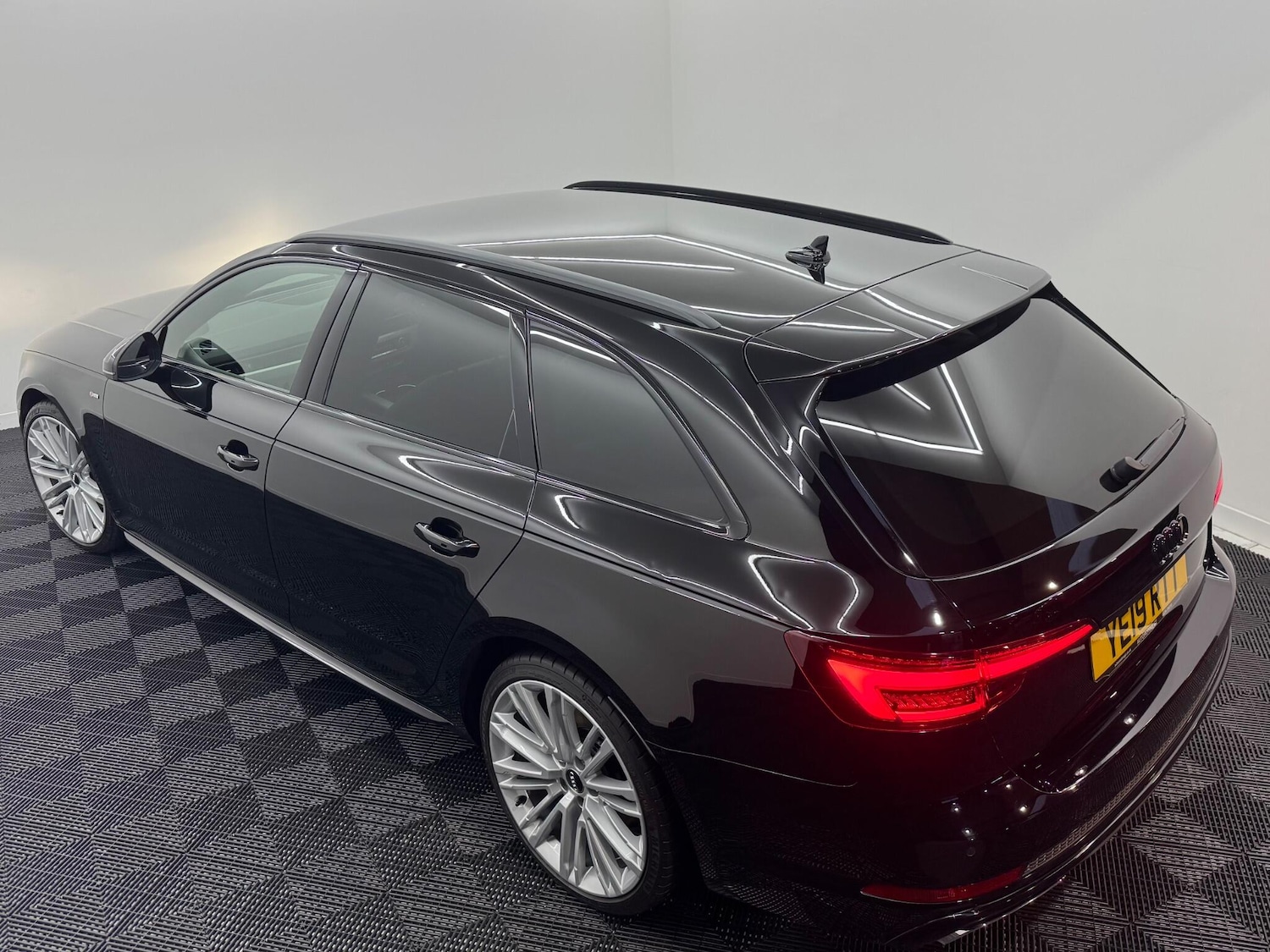 Used Audi A4 2019 for sale - 76849951: Photo 32