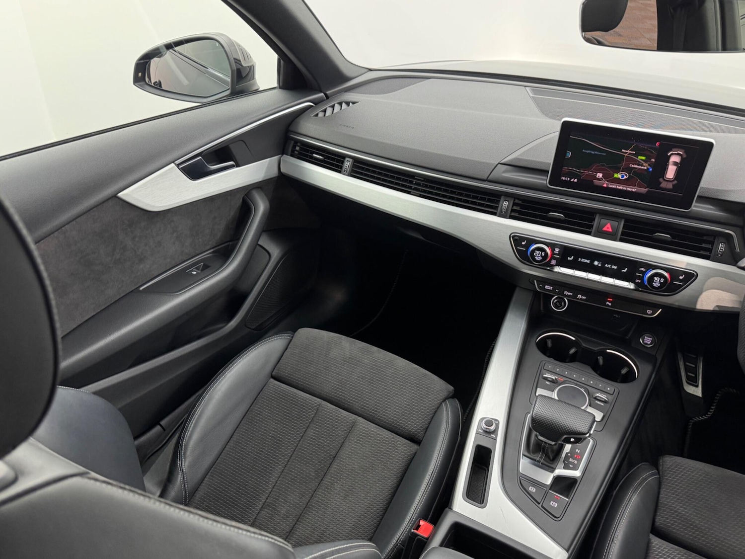 Used Audi A4 2019 for sale - 76849951: Photo 40