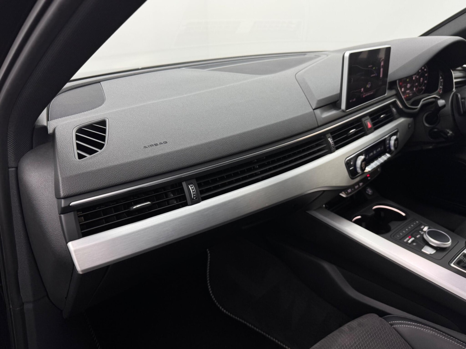 Used Audi A4 2019 for sale - 76849951: Photo 43