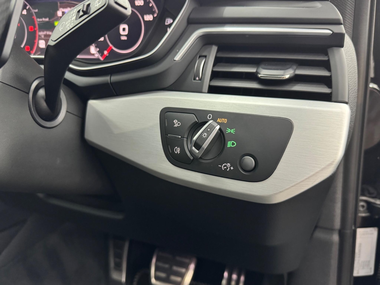 Used Audi A4 2019 for sale - 76849951: Photo 51