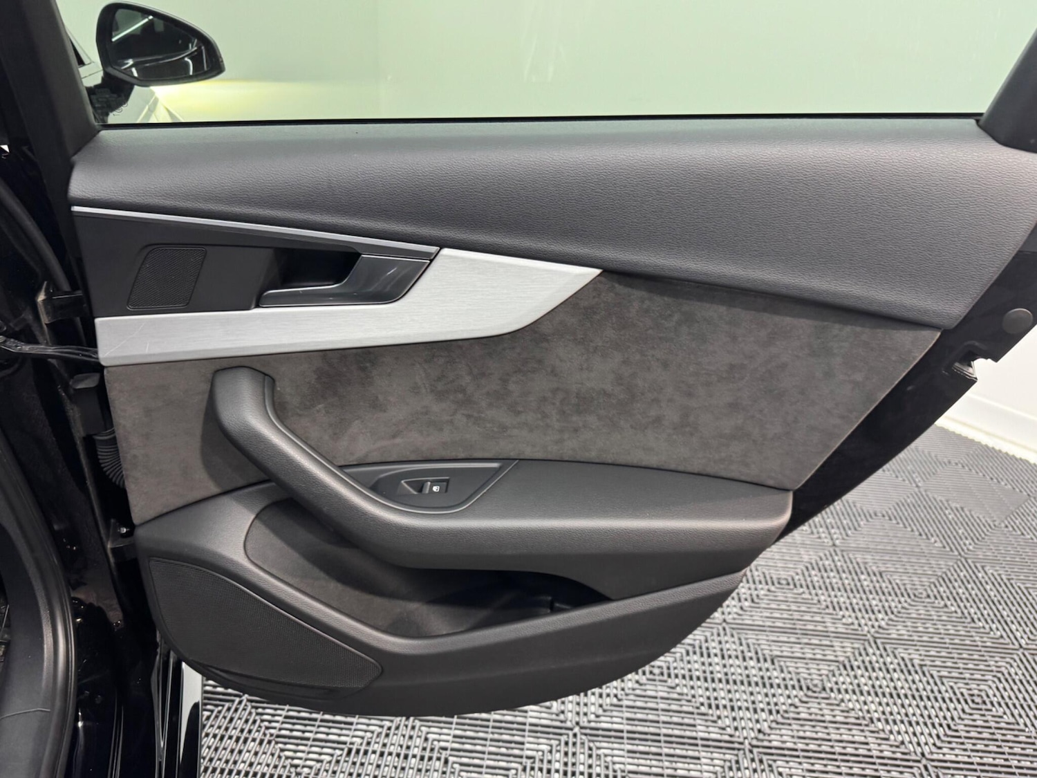 Used Audi A4 2019 for sale - 76849951: Photo 53