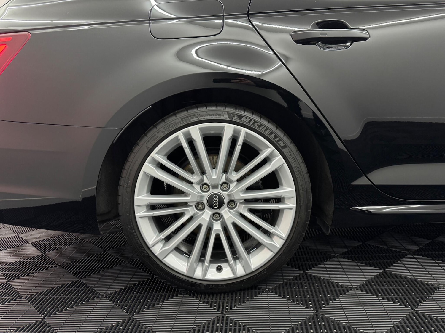 Used Audi A4 2019 for sale - 76849951: Photo 63