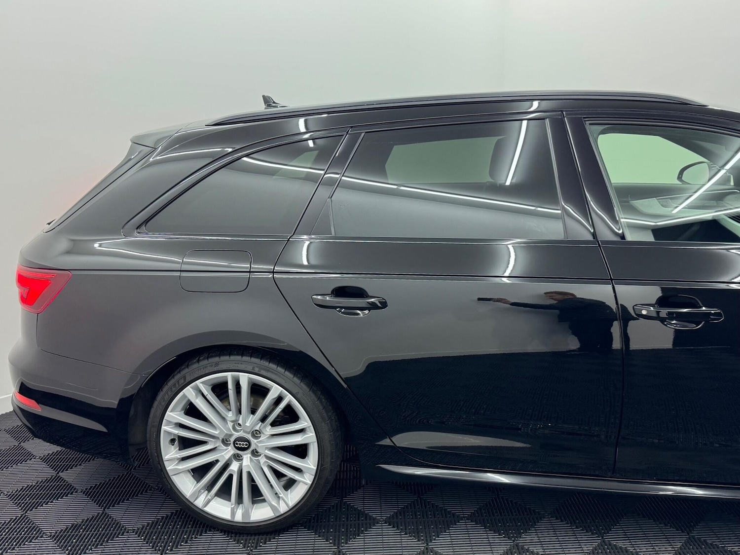 Used Audi A4 2019 for sale - 76849951: Photo 66