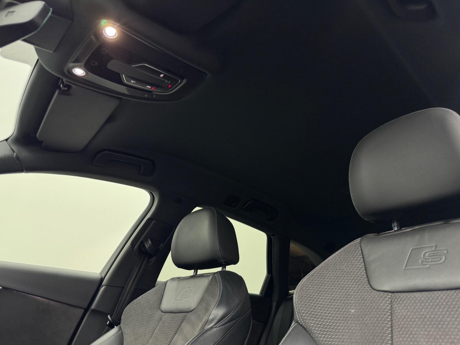 Used Audi A4 2019 for sale - 76849951: Photo 82