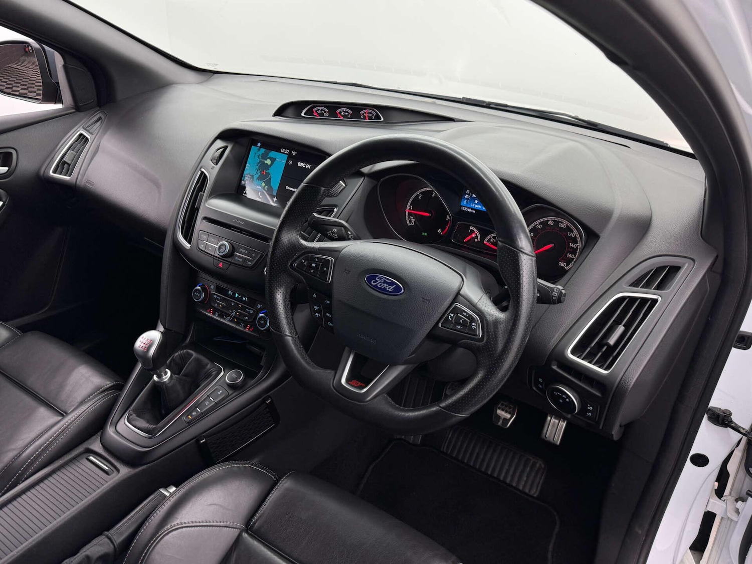 Used Ford Focus 2017 for sale - 77637615: Photo 38