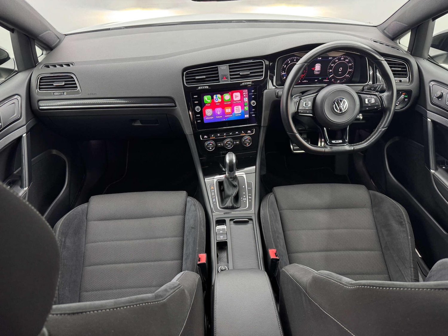 Used Volkswagen Golf 2018 for sale - 77783119: Photo 3