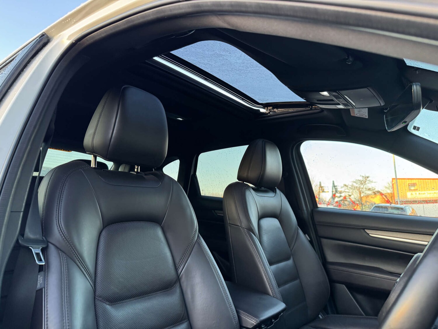 Used Mazda CX-5 2019 for sale - 77844617: Photo 2