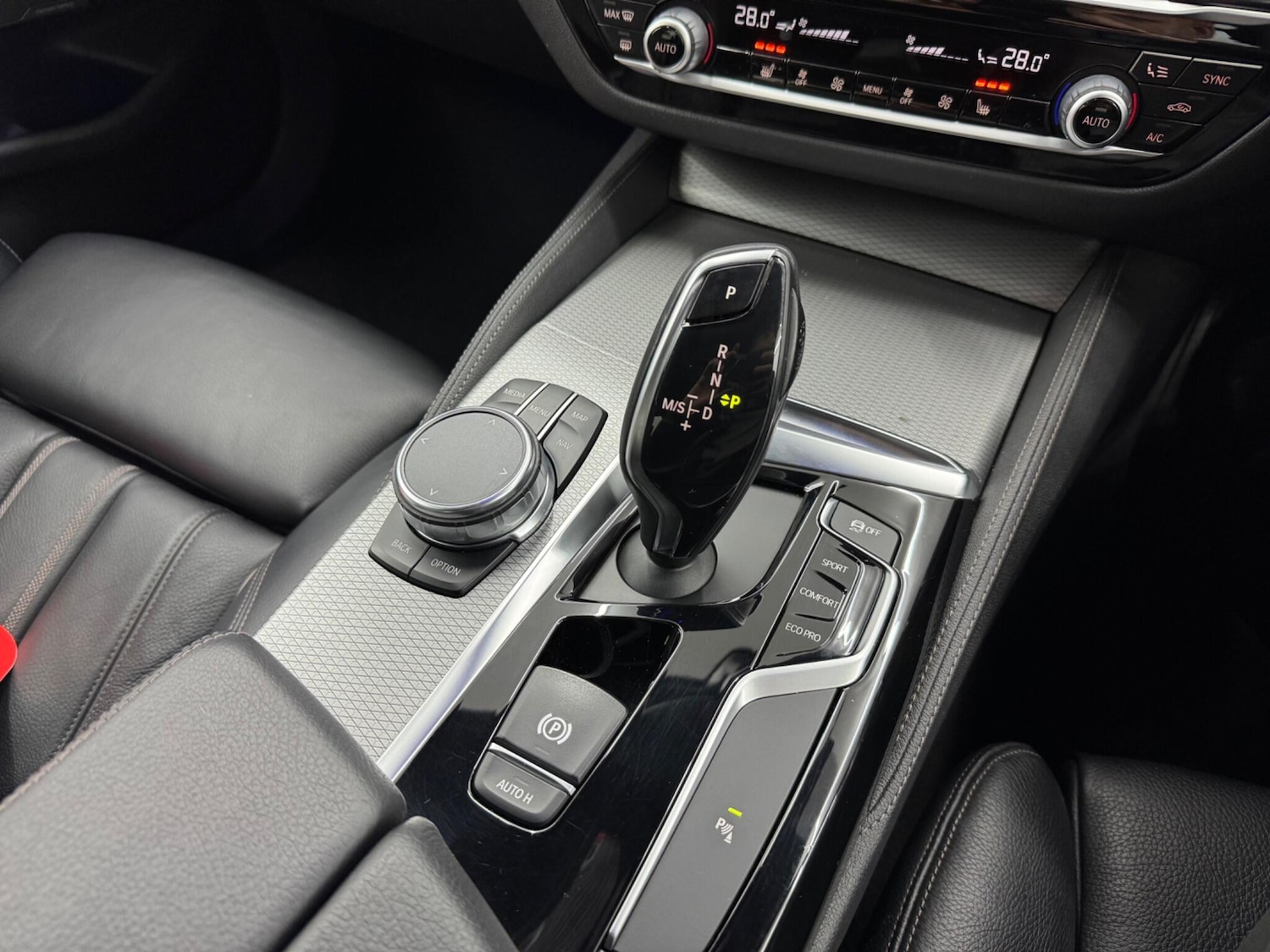 Used BMW 5 Series 2018 for sale - 76936204: Photo 34