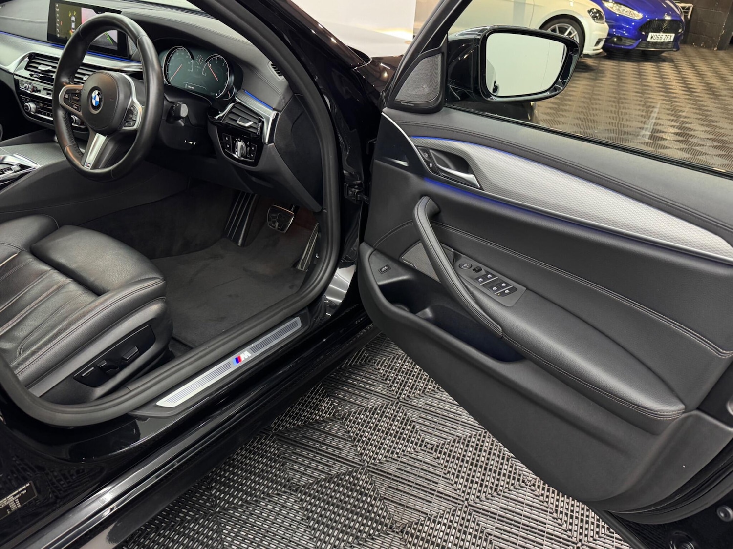 Used BMW 5 Series 2018 for sale - 76936204: Photo 36