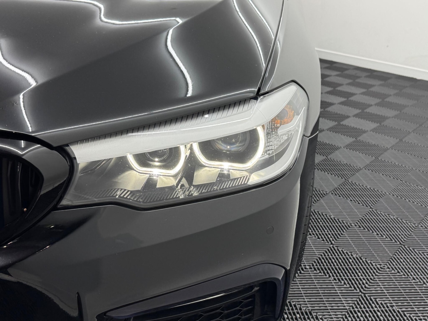 Used BMW 5 Series 2018 for sale - 76936204: Photo 50