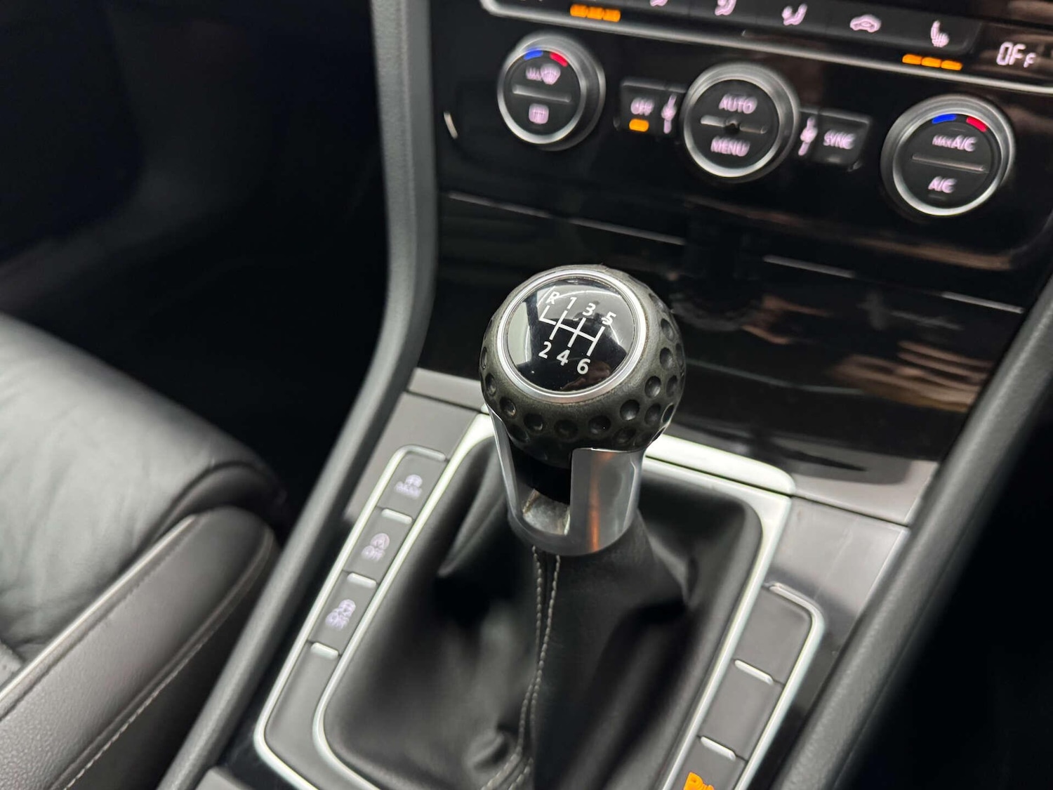 Used Volkswagen Golf for sale - 77752890: Photo 14