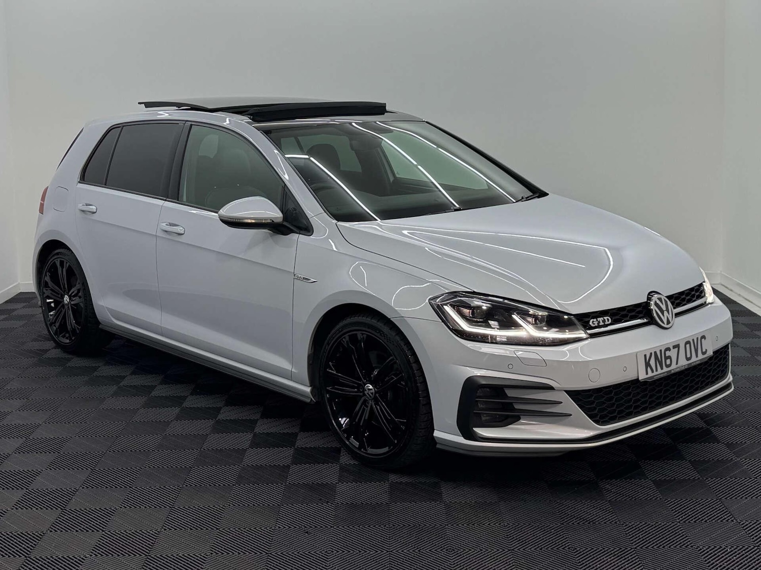 Used Volkswagen Golf for sale - 77752890: Photo 16