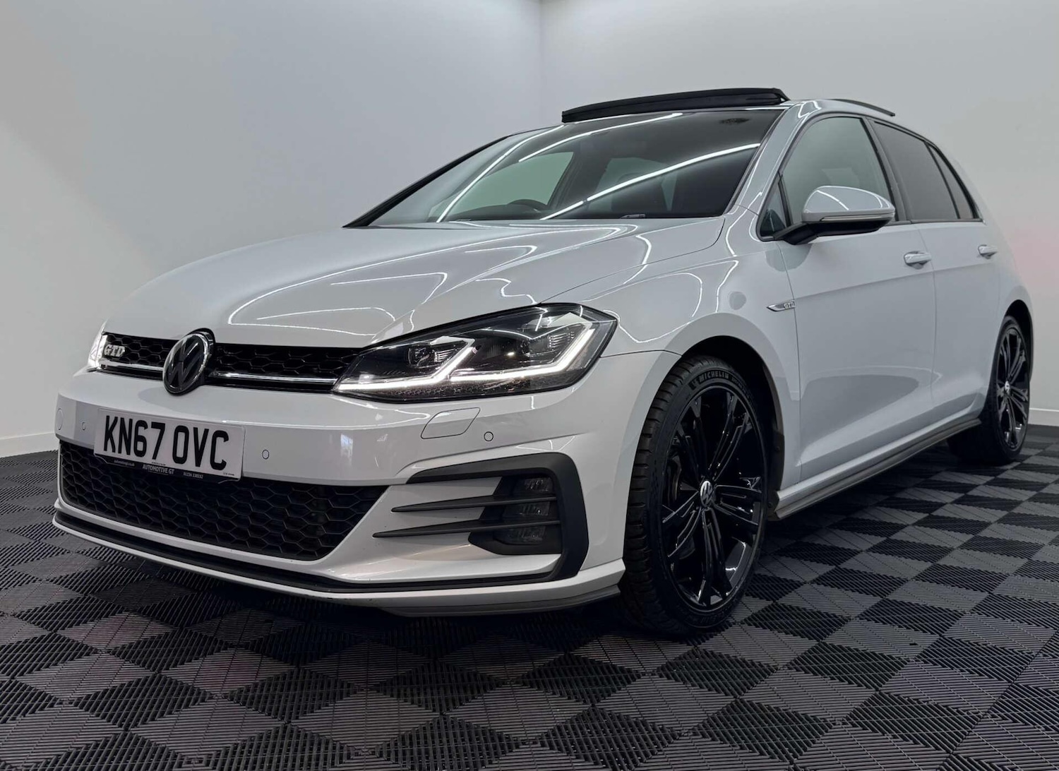 Used Volkswagen Golf for sale - 77752890: Photo 19